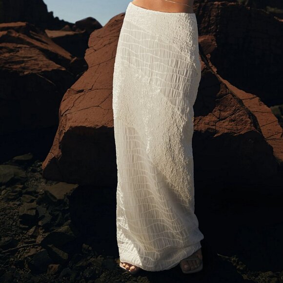 Meshki Nylah Textured Stretch Midi Maxi Skirt - Picture 1 of 5